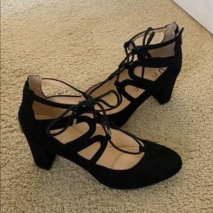UNISA black heels